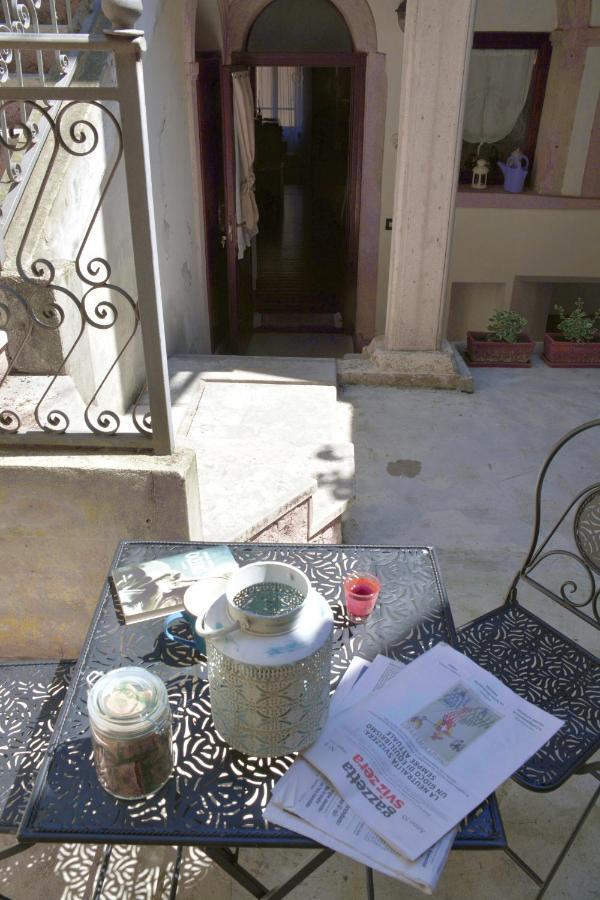 Апартаменты Accogliente Locale Con Terrazzo In Centro Storico Витторио-Венето Экстерьер фото